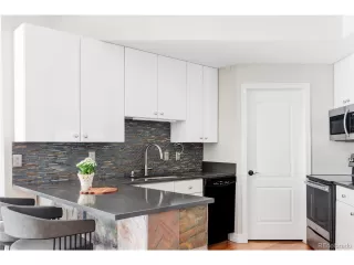 Photo #3: 2397010 Listing