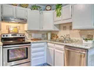 Photo #5: 2397042 Listing