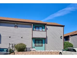 Photo #3: 2399216 Listing 