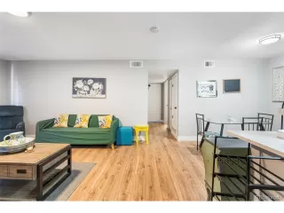 Photo #3: 2404068 Listing 