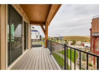 Photo #3: 2404219 Listing