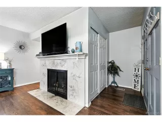 Photo #2: 2404499 Listing 