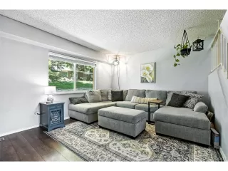 Photo #5: 2404499 Listing 