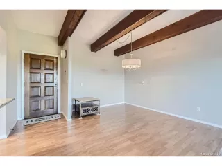 Photo #3: 2405767 Listing 