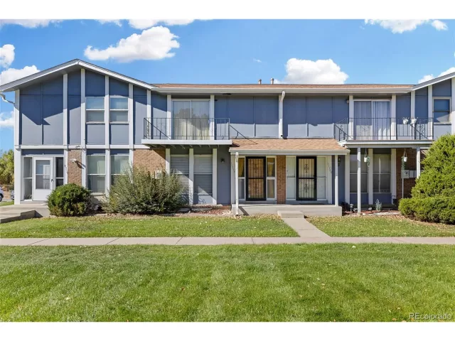 MLS: 2406051 Condo For Sale