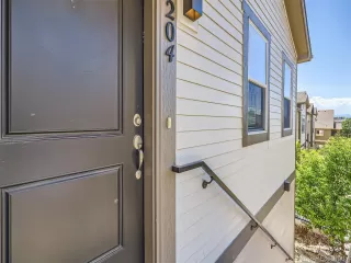 Photo #2: 2406820 Listing