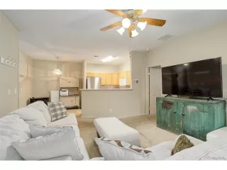 Photo #5: 2409005 Listing