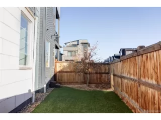 Photo #5: 2411627 Listing