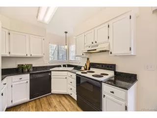 Photo #6: 2415594 Listing 