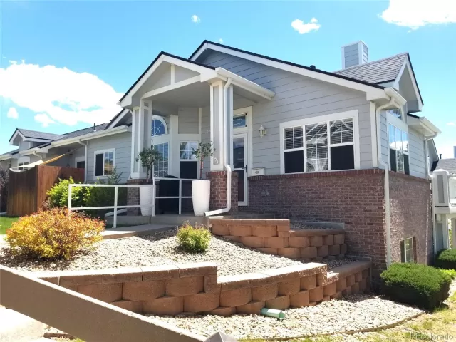 MLS: 2415635 Condo For Sale