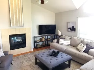 Photo #5: 2415635 Listing