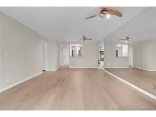 Photo #4: 2415844 Listing