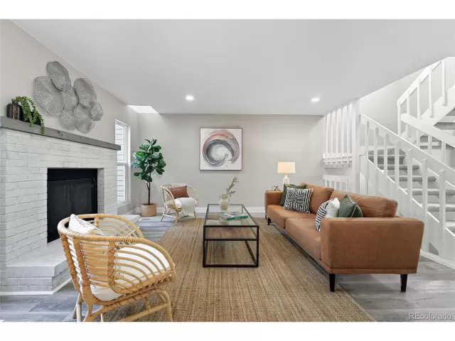 MLS: 2416893 Condo For Sale