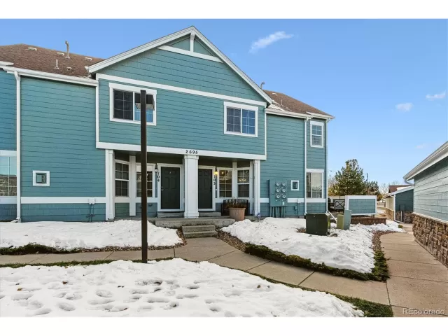 MLS: 2417591 Condo For Sale