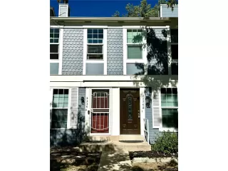 Photo #2: 2417833 Listing