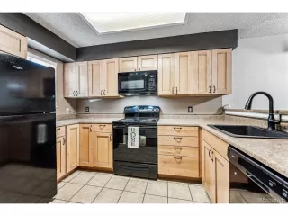 Photo #6: 2417989 Listing 