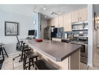 Photo #6: 2418008 Listing 