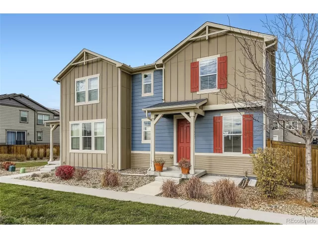 MLS: 2418774 Condo For Sale