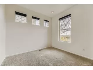 Photo #4: 2418774 Listing