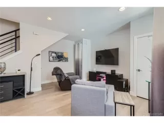 Photo #6: 2419485 Listing 