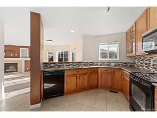 Photo #5: 2421261 Listing 