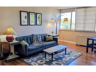 Photo #5: 2421539 Listing