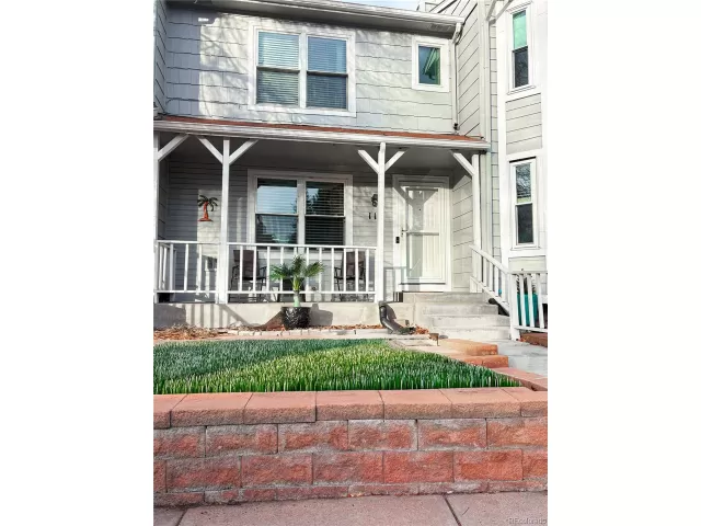 MLS: 2421556 Condo For Sale