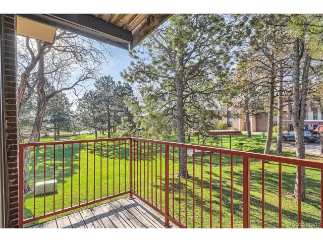 MLS: 2422171 Condo For Sale