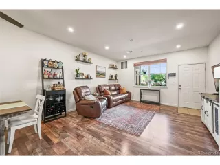 Photo #6: 2425383 Listing 