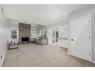 Photo #6: 2426235 Listing 