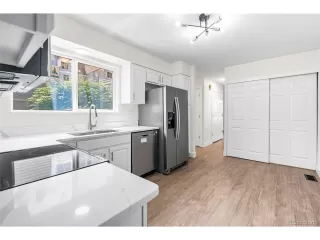 Photo #6: 2426880 Listing 