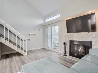 Photo #6: 2428044 Listing