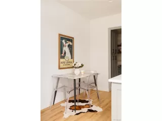 Photo #5: 2428401 Listing 