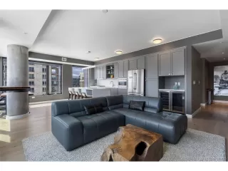 Photo #3: 2430519 Listing