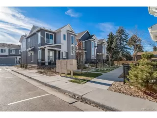 Photo #2: 2432810 Listing