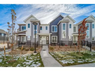 Photo #5: 2432810 Listing