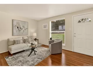 Photo #3: 2434190 Listing