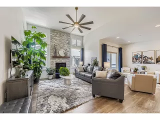 Photo #4: 2436321 Listing 