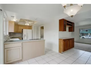 Photo #3: 2437577 Listing 