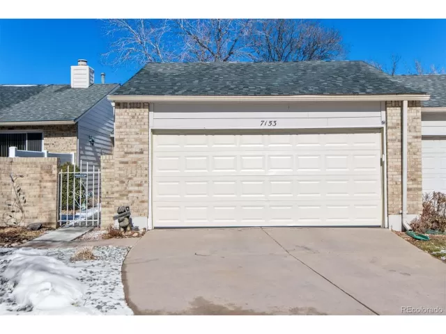 MLS: 2440770 Condo For Sale