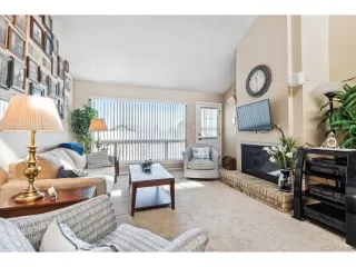 Photo #6: 2440770 Listing