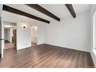 Photo #2: 2441228 Listing 