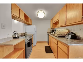 Photo #4: 2441278 Listing