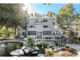 Photo #2: 2443869 Listing