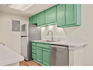 Photo #2: 2445989 Listing