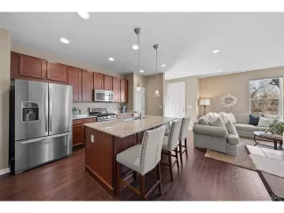 Photo #2: 2449103 Listing 