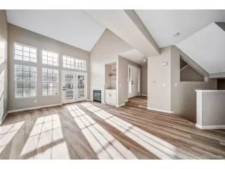 Photo #5: 2450760 Listing 