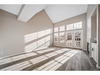 Photo #6: 2450760 Listing 