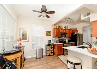 Photo #3: 2452129 Listing