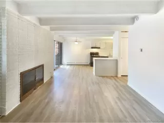 Photo #2: 2453953 Listing